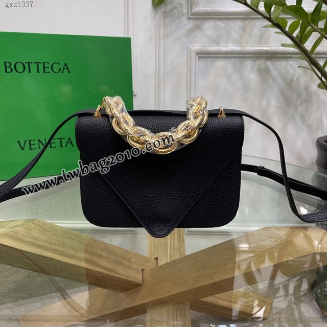 Bottega veneta高端女包 KF0021 寶緹嘉黑色荔枝紋肩背女包 BV2021新款V字蓋頭鏈條女包  gxz1337
