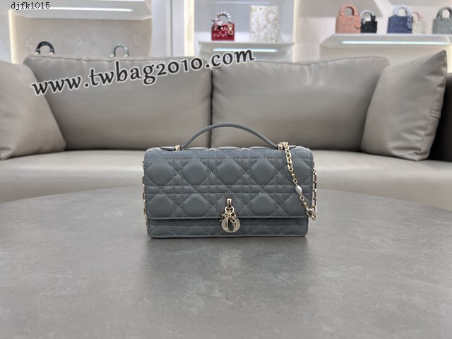 Dior专柜新款迪奥顶级原单lady珍珠羊皮手提包藤格纹链条斜挎包 djfk1015