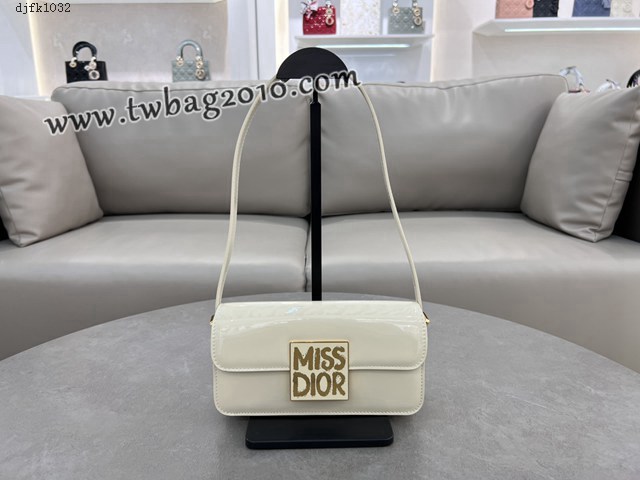 Dior专柜新款迪奥顶级原单黑色牛皮Miss Dior翻盖手袋肩背包 djfk1032