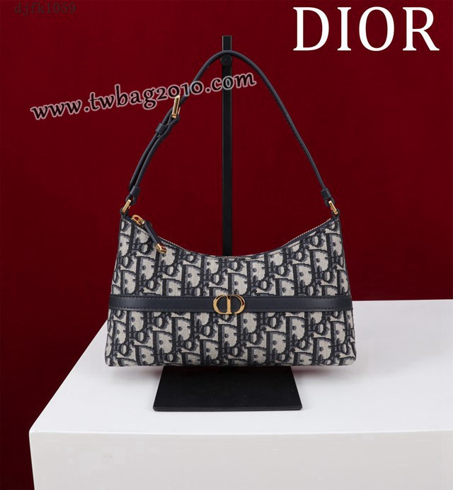 Dior专柜2025新款迪奥顶级原单30Montaigne迷你单肩水饺包 djfk1059