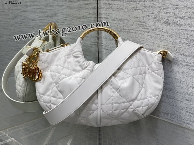 Dior专柜新款迪奥顶级原单2025新款饺子包手提女包 djfk1157