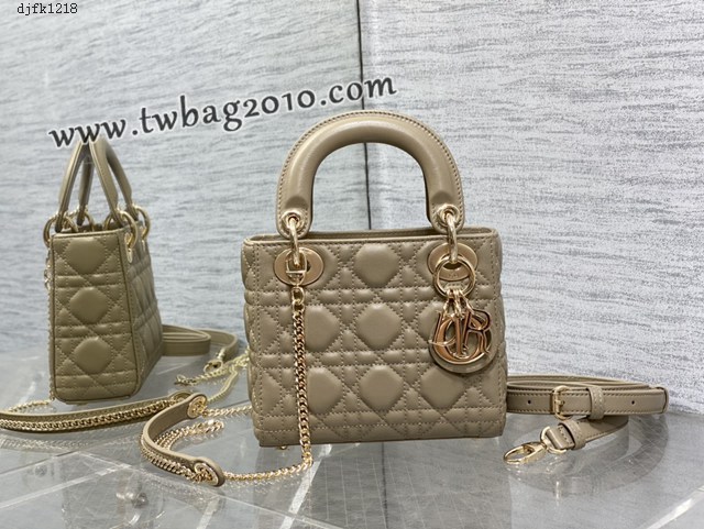 Dior专柜新款Lady女包迪奥顶级原单三格奶茶色Classic Lady戴妃包 djfk1218