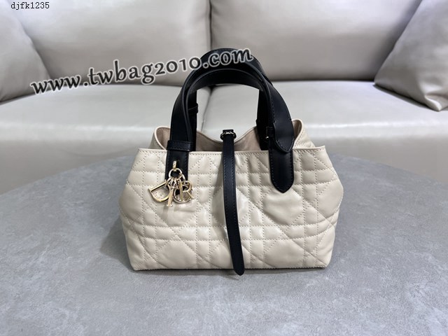 Dior专柜新款迪奥小号Toujours手袋牛皮超大藤格纹休闲女包 djfk1235