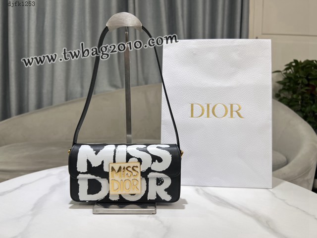 Dior专柜2024新款迪奥高仿原单Miss Dior翻盖手袋小牛皮肩背包 djfk1253
