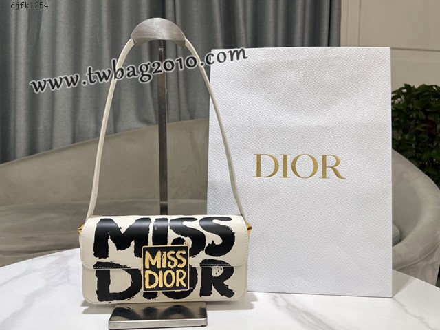 Dior专柜2024新款迪奥高仿原单Miss Dior翻盖手袋小牛皮肩背包 djfk1254