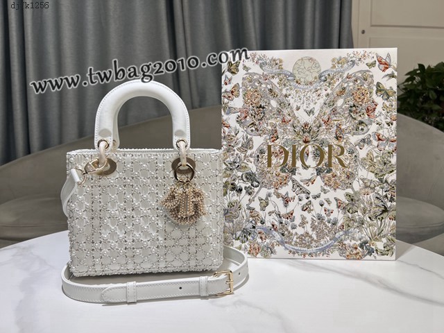 Dior专柜新款迪奥高仿原单Lady四格刺绣半颗珍珠绣金线手提肩背女包 djfk1256
