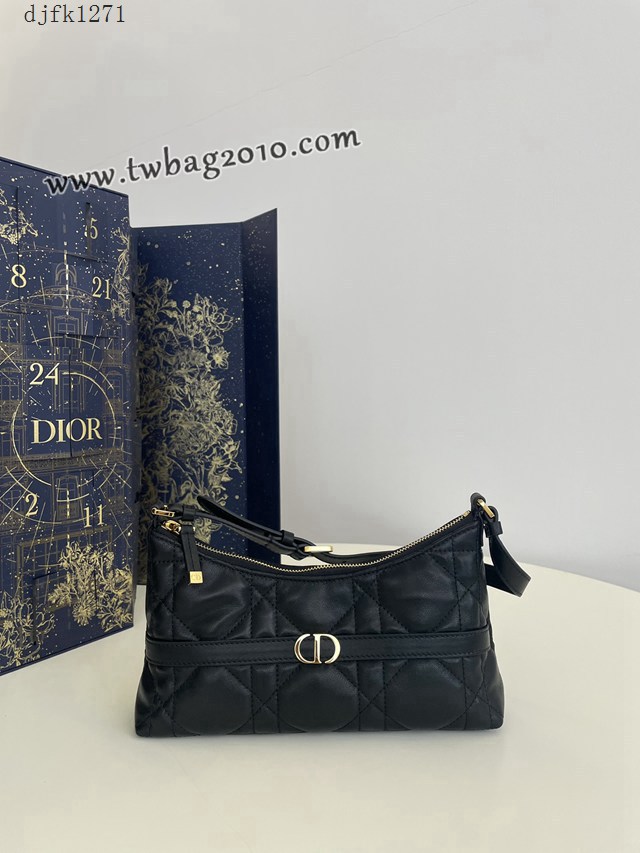 Dior专柜新款迪奥高仿原单Miss Caro秋冬系列水饺包腋下包 djfk1271