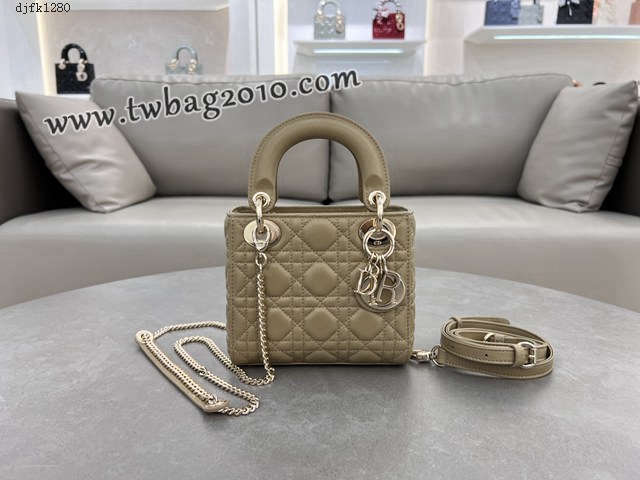 Dior专柜新款Lady女包迪奥高仿原单三格羊皮杏色Classic Lady戴妃包 djfk1280