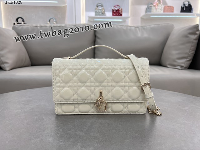 Dior专柜2024新款迪奥高仿原单黑色漆皮革藤格纹Miss肩背斜挎手提包 djfk1325