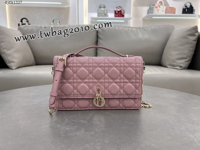 Dior专柜2024新款迪奥高仿原单黑色漆皮革藤格纹Miss肩背斜挎手提包 djfk1327