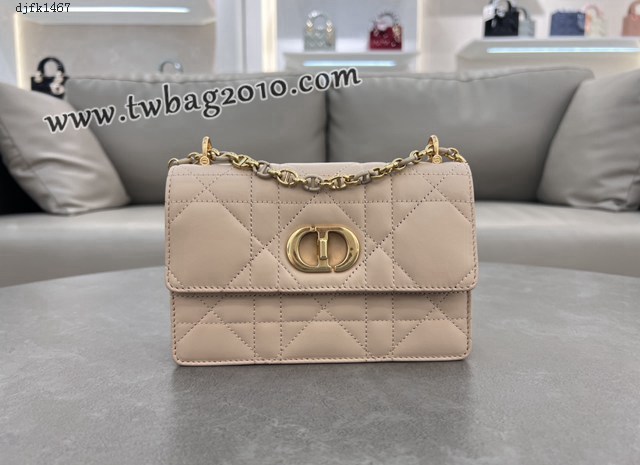 Dior专柜新款迪奥高仿原单焦糖米色链条手袋小号斜挎女包 djfk1467