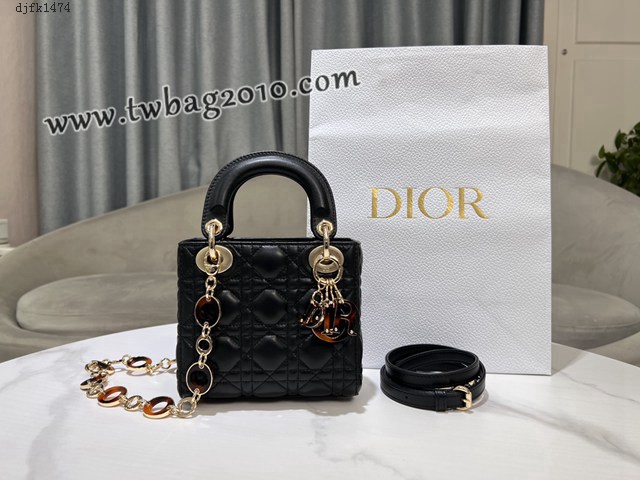 Dior专柜新款Lady女包迪奥高仿原单彩琳琅扣Lady Dior手袋三格手提女包 djfk1474