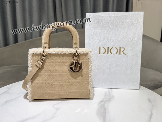 Dior专柜新款迪奥高仿原单五格Lady Dior手袋米色绒面革米白色羊皮革皮毛一体 djfk1486
