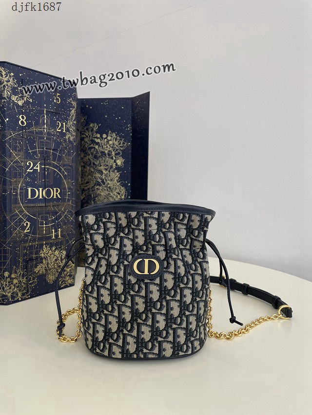 Dior专柜新款迪奥高仿原单蓝布Miss caro系列福袋水桶包 djfk1687