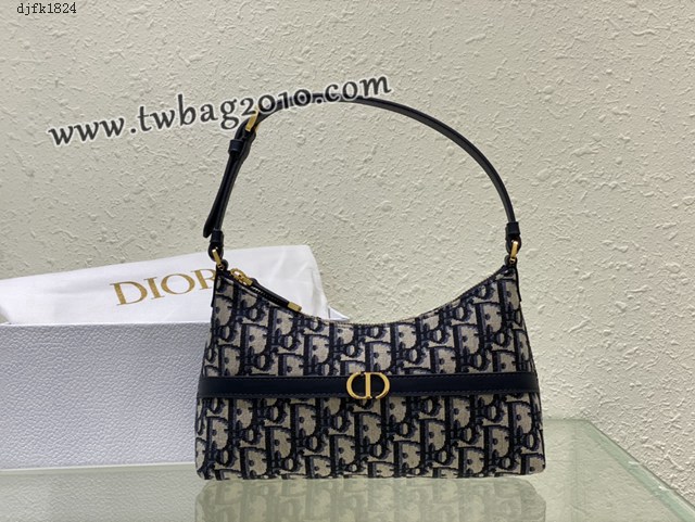 Dior专柜新款迪奥高仿原单30 Montaigne迷你单肩水饺包 djfk1824