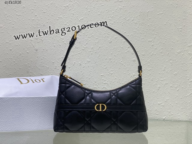 Dior专柜新款迪奥高仿原单30 Montaigne迷你单肩水饺包 djfk1826