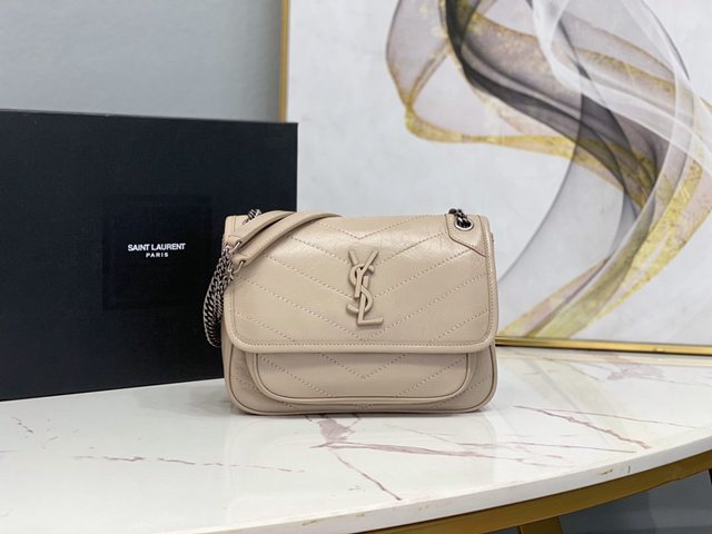 YSL专柜款女包 聖羅蘭經典款油蠟抓皺牛皮小號郵差包 YSL肩背斜挎包 533037  jjh1099