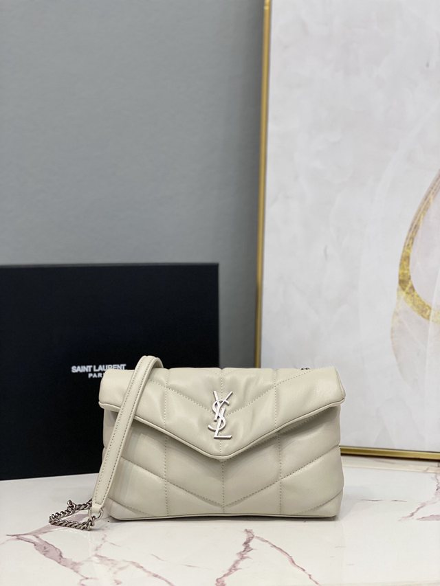 YSL专柜款女包 聖羅蘭經典款絎縫小羊皮迷你號郵差包 YSL肩背斜挎包 602333  jjh1127