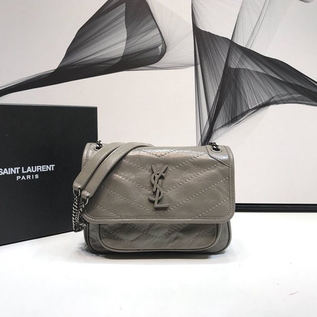 YSL专柜款女包 聖羅蘭經典款Niki油蠟抓皺牛皮小號郵差包 YSL肩背斜挎包 533037  jjh1181