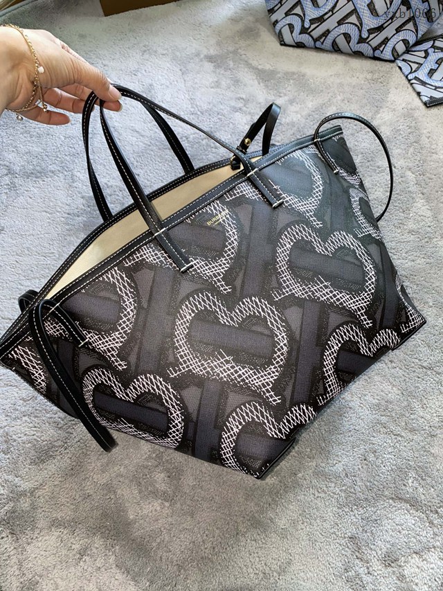 Burberry專門店新款沙灘托特包 巴寶莉女款手提購物袋購物包 yxb1066