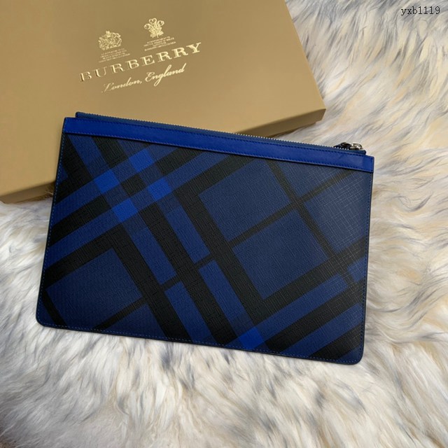 Burberry專門店新款男士專櫃最新手拿包 巴寶莉格紋拉鏈收納袋手包 yxb1119