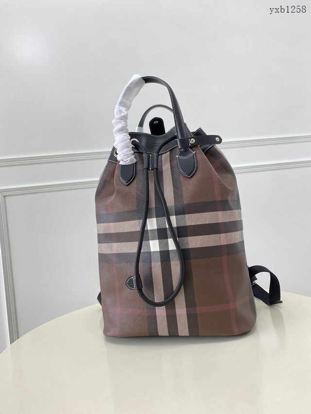 Burberry專門店新款雙肩包 巴寶莉皮革抽繩手提男女款後背包 yxb1258
