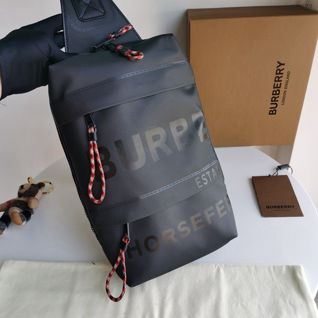 Burberry專門店新款男包 巴寶莉腰包斜後背單肩包 yxb1272