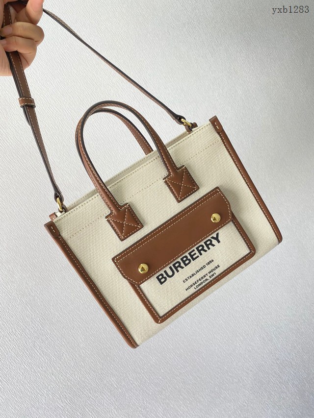 Burberry專門店新款小號雙色帆布freya芙蕾包 巴寶莉手提精製托特包購物包 yxb1283