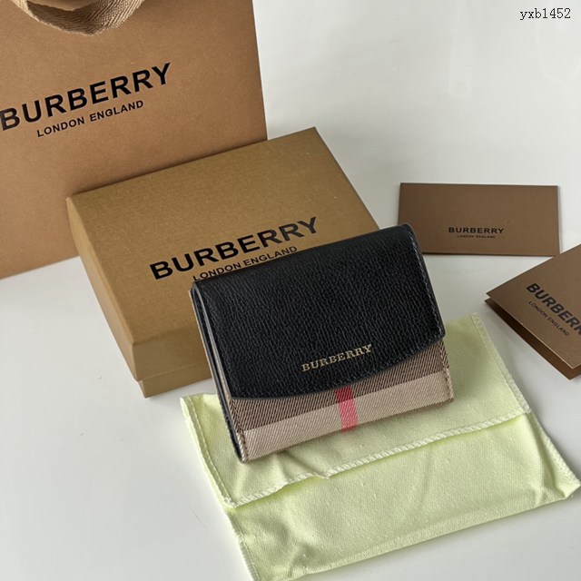 Burberry專門店新款女士短夾錢包 巴寶莉拼色翻蓋短錢包 yxb1452