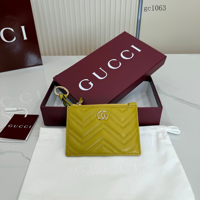 Gucci專櫃2026新款羊皮拉鏈鑰匙包 古馳Marmont系列女士絎縫V型拉鏈錢包卡包 837747  gc1063