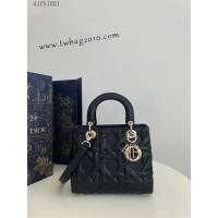 Dior专柜新款迪奥顶级原单Lady最新秋冬系列几何图形手提黑色女包 djfk1021