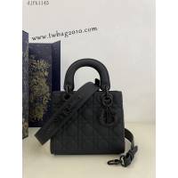 Dior专柜新款迪奥顶级原单雾面黑Lady戴妃四格系列手提包 djfk1145