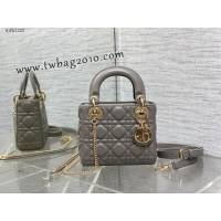 Dior专柜新款Lady女包迪奥顶级原单三格浅灰色Classic Lady戴妃包 djfk1223