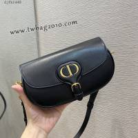 Dior专柜新款迪奥高仿原单Bobby系列腋下包链条肩背包 djfk1448