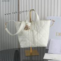 Dior专柜新款迪奥高仿原单原厂级Toujours竖版系列中号白色M2835菜篮子 djfk1459