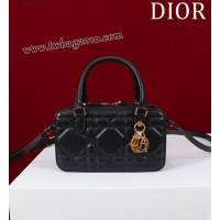 Dior专柜2024新款迪奥高仿原单迷你小方包蒙田30系列迷你医生包 djfk1481