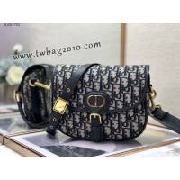 Dior专柜新款迪奥高仿原单中号Bobby小猪包单肩斜挎女包 djfk1752
