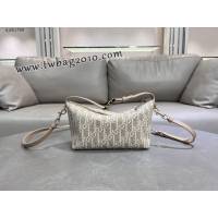 Dior专柜新款迪奥高仿原单中号 Travel Nomad手拿包肩背包 djfk1769