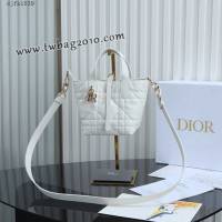Dior专柜2025新款原厂皮手提包迪奥高仿原单白色迷你toujours竖版手袋 djfk1839