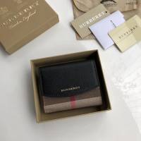 Burberry專門店新款手掌紋牛皮配格紋女士短夾錢包 巴寶莉經典款翻蓋短夾 yxb1047