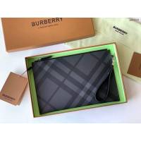 Burberry專門店新款格紋拉鏈收納袋手拿包 巴寶莉經典款男士手包 yxb1118