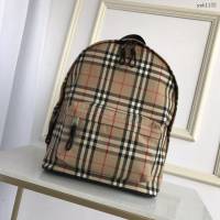 Burberry專門店新款尼龍雙肩包 巴寶莉Vintage復古格紋男士背包 yxb1132