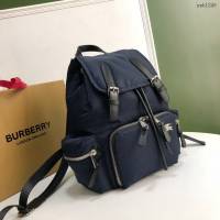Burberry專門店新款中號牛皮雙肩包邊飾軍旅背包 巴寶莉尼龍布軍風包 yxb1249
