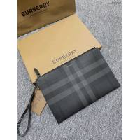 Burberry專門店新款男士手拿包 巴寶莉男士最新手包 yxb1280