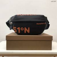 Burberry專門店新款腰包 巴寶莉尼龍布男士腰包挎包 yxb1443