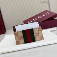 Gucci專櫃2026新款男士名片夾 古馳棕色塔夫綢襯裏Web織帶卡夾 876043  gc1019