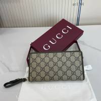 Gucci專櫃長款全拉鏈零錢包 古馳Emblem系列女士拼沙拉鏈錢包 819122  gc1164