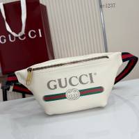 Gucci專櫃織帶印花全皮腰包胸包 古馳經典拉鏈單肩斜挎包 527792  gc1237
