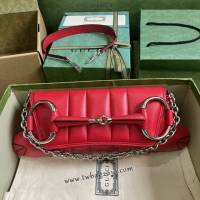gucci專櫃新款原廠皮馬銜扣單肩斜挎包 古馳Horsebit Chain中號肩背包 jcp1670