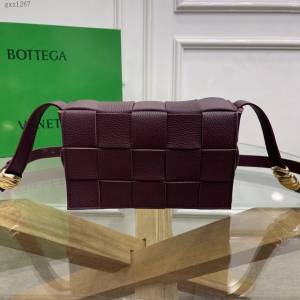Bottega veneta高端女包 KF0017荔枝紋 寶緹嘉荔枝紋牛皮CASSETTE包包 BV經典款單肩斜挎包  gxz1267
